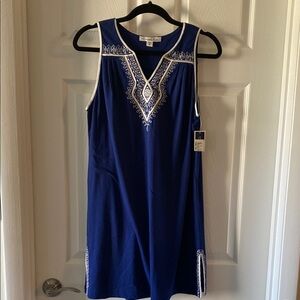 Navy Sleeveless nightgown with Embroidered Details